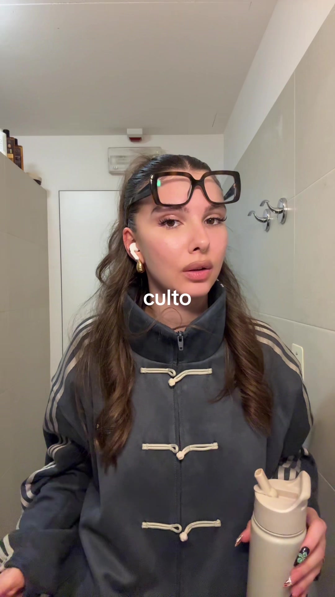 @tina