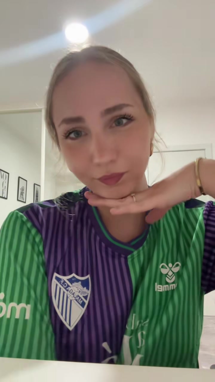 @nikoleta