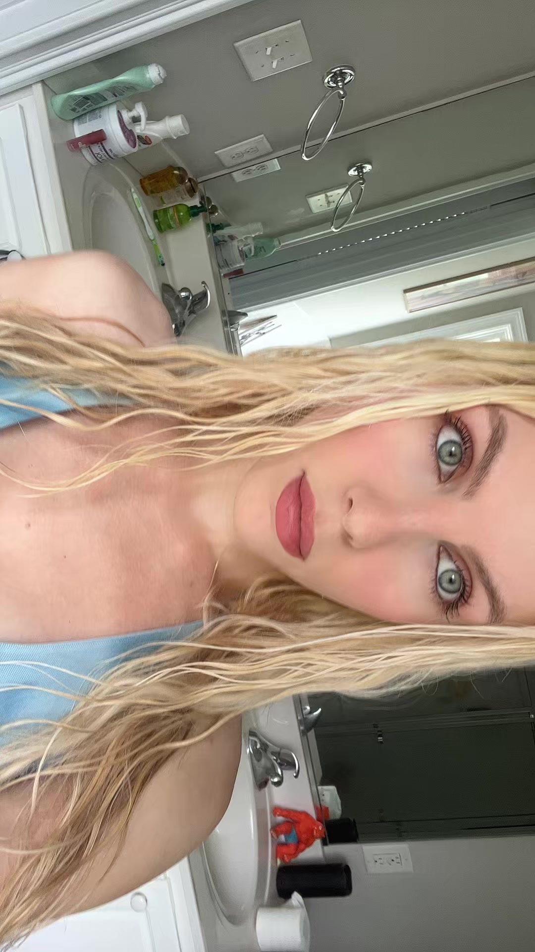 @BethanieVictoria