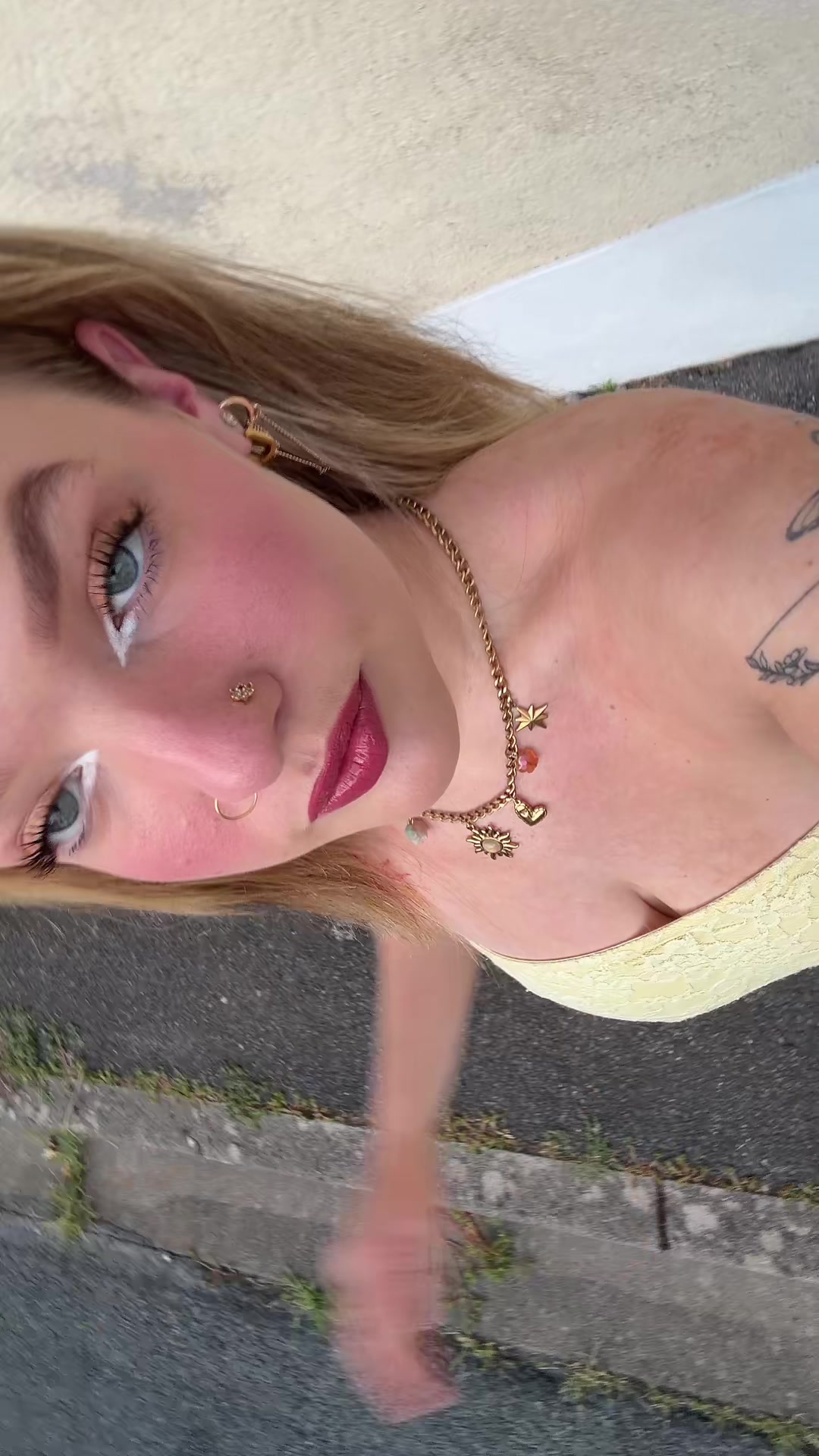 @Inxss;)