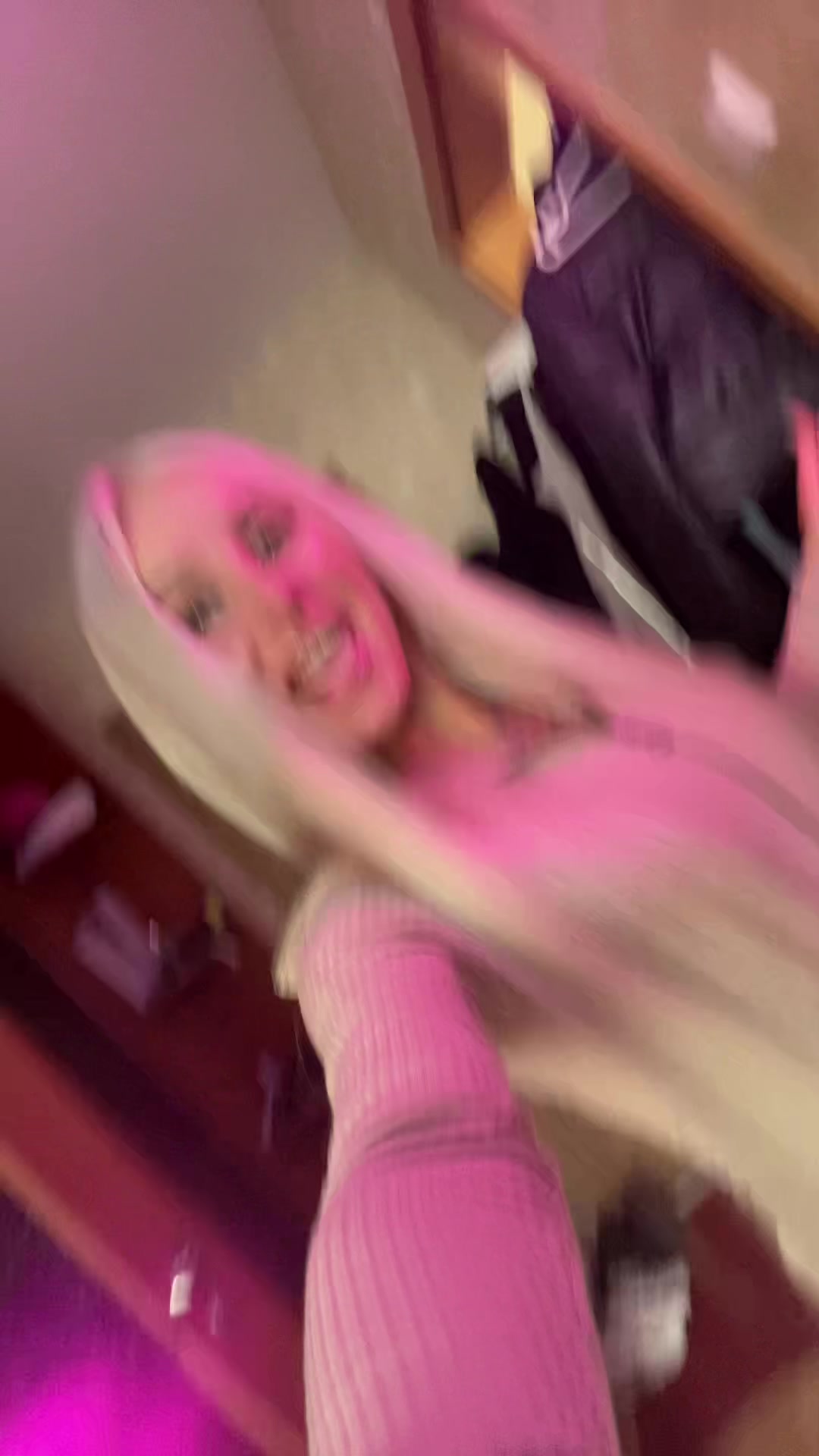 @PaneleSimona