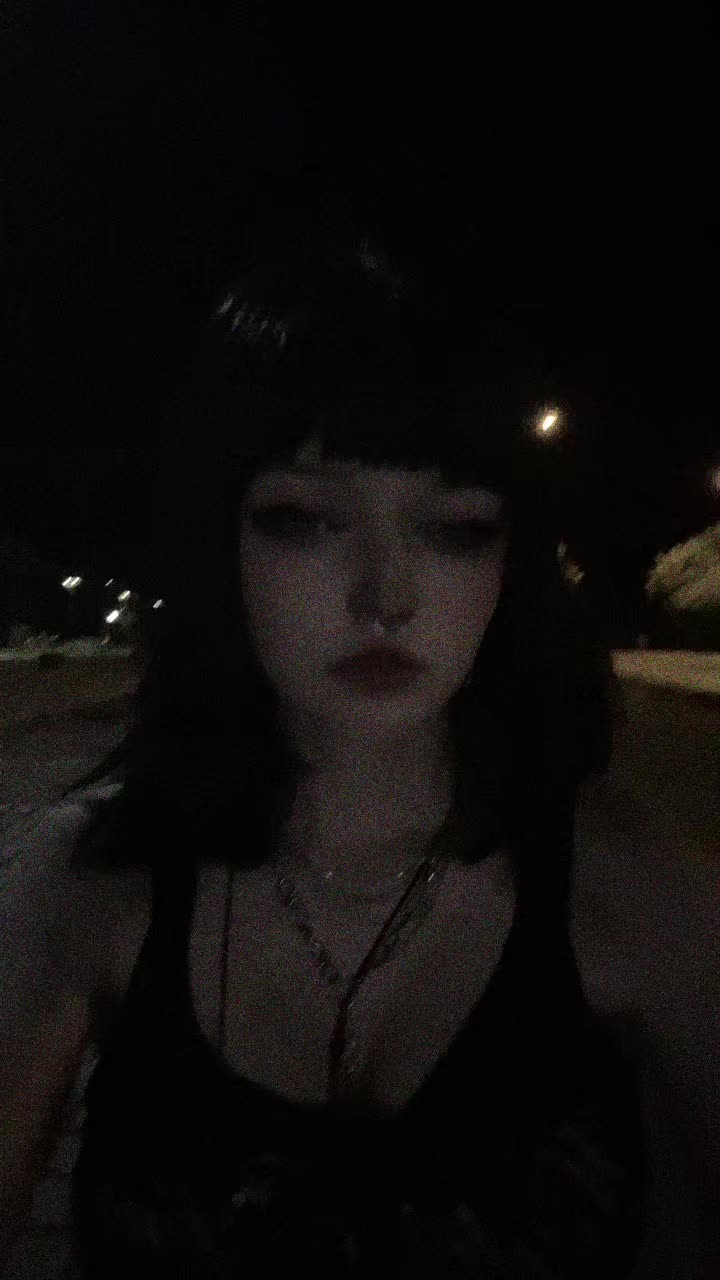 @𓋹