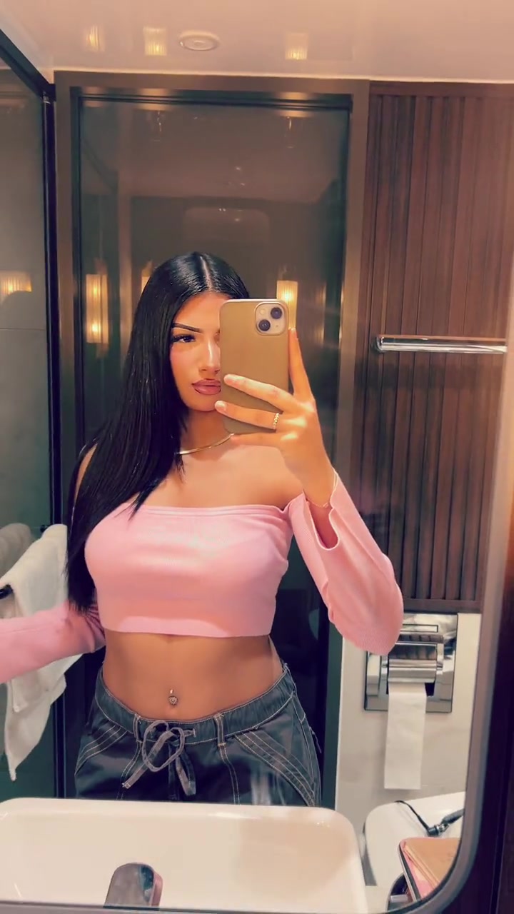@Narjiss
