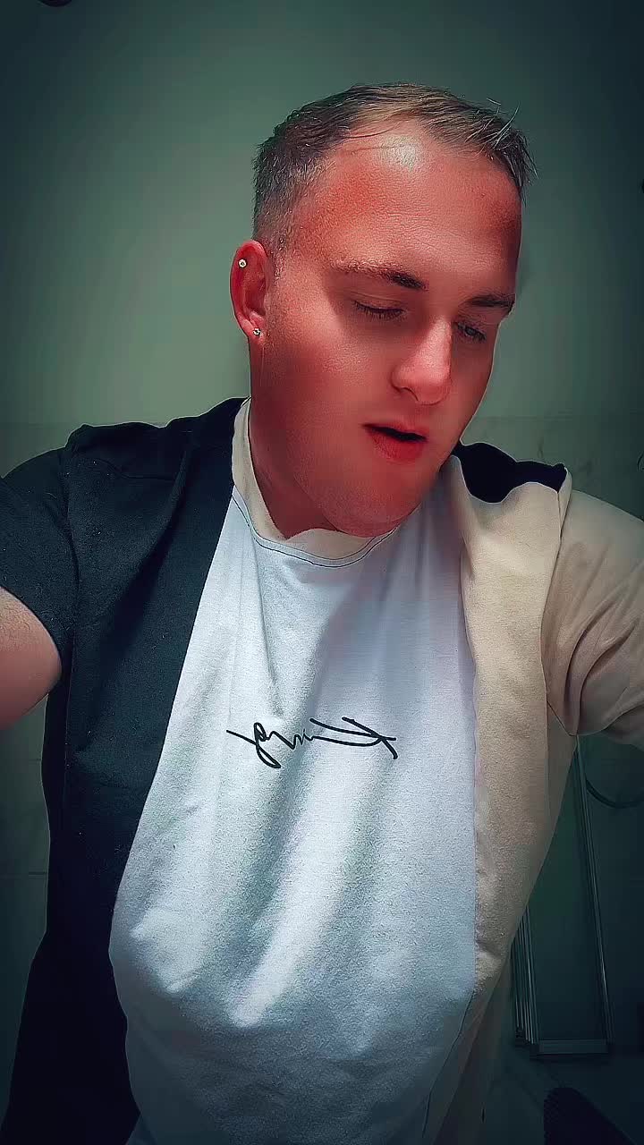 @★𝕍𝕚𝕟𝕔𝕖 𝕃★