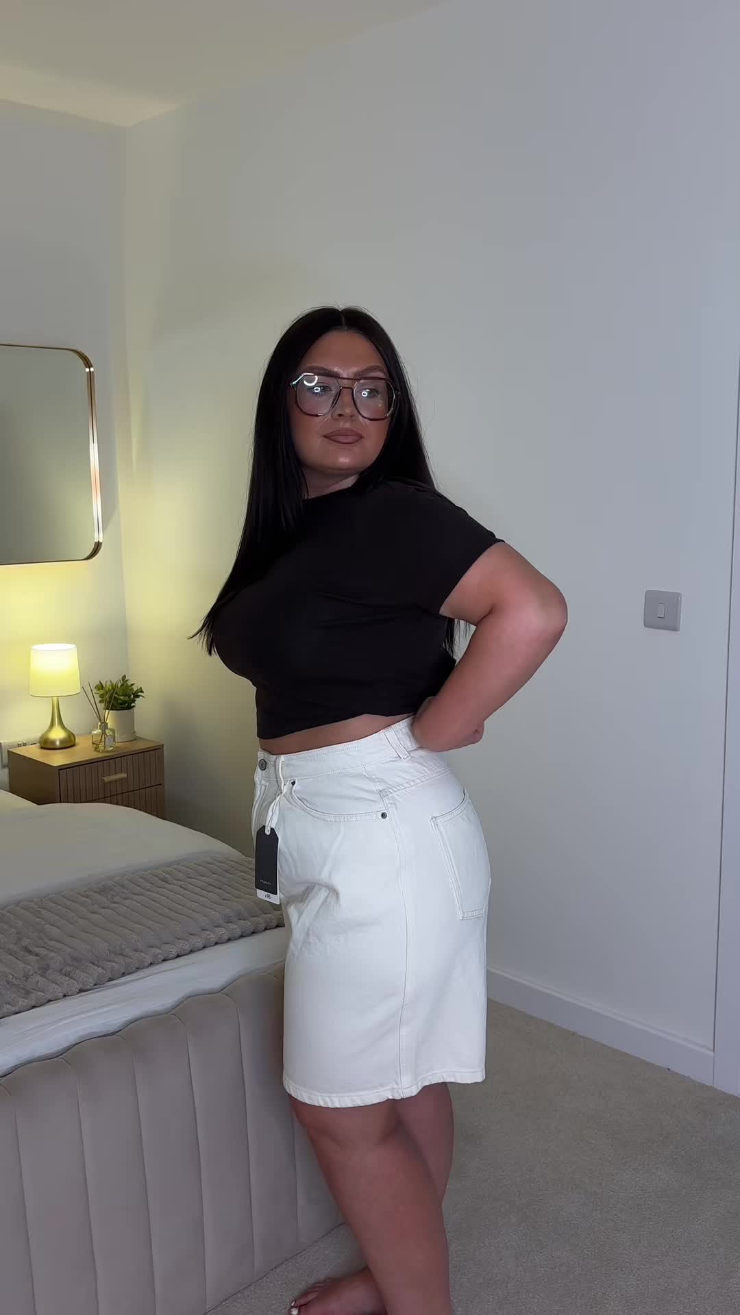 @findsbymols