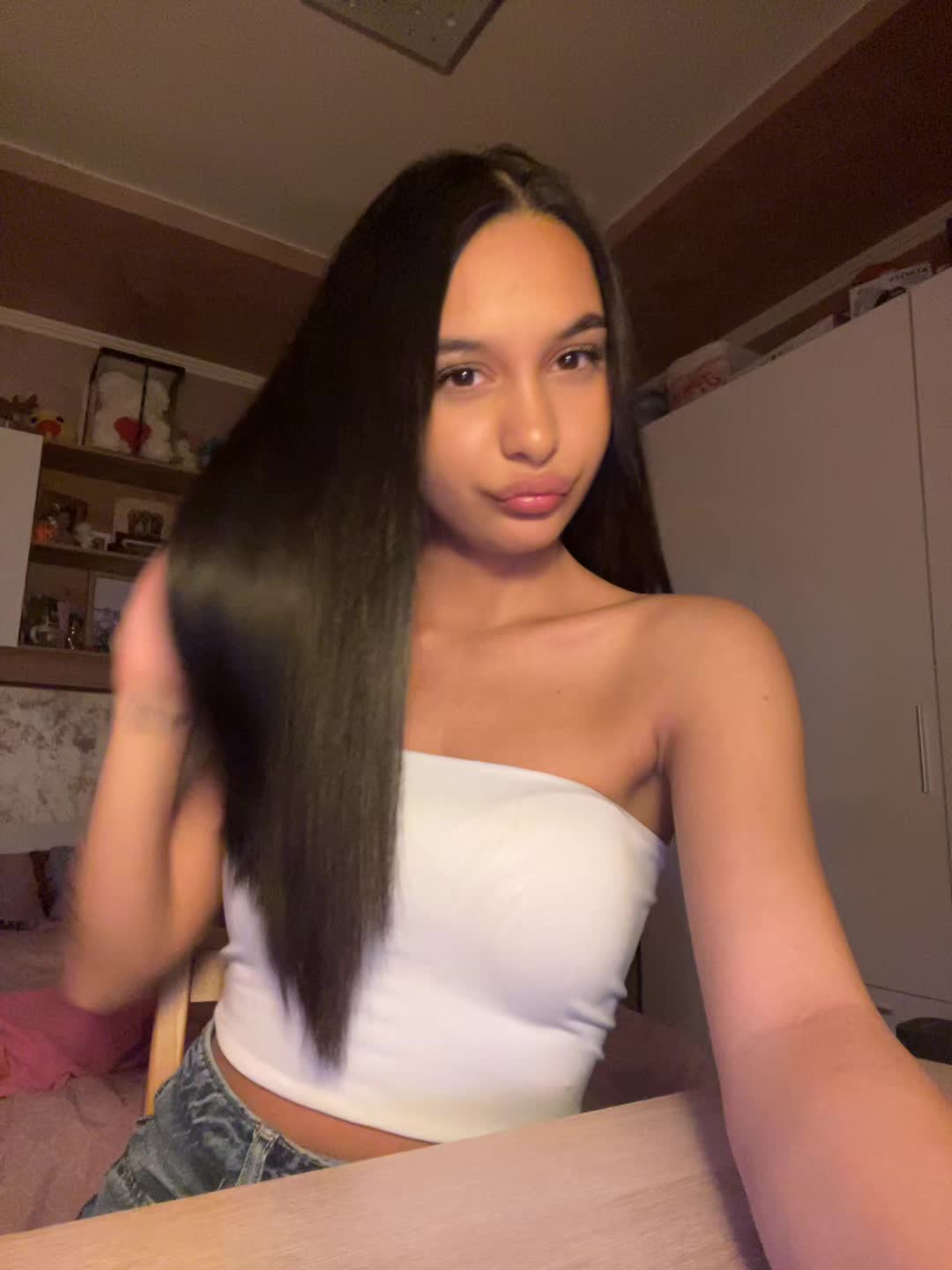 @🫡