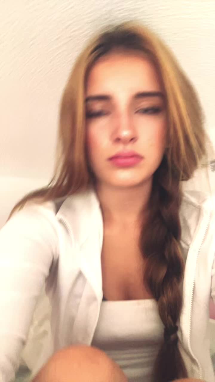 @Ava&rsquo;maiź
