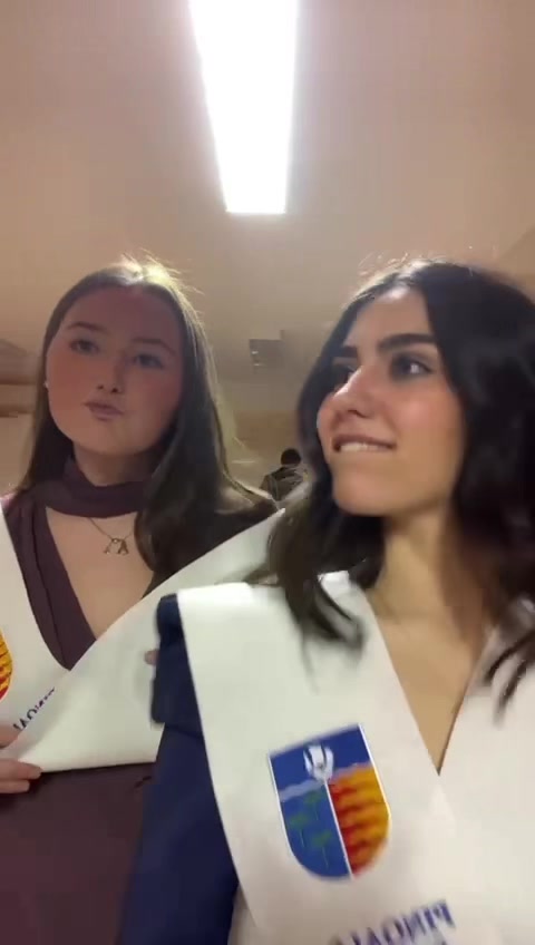 @eleee
