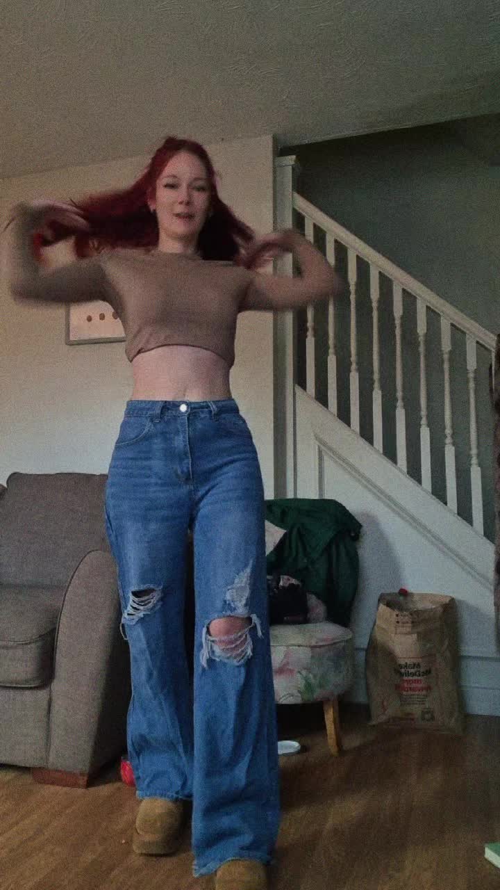@𝐿𝒾𝓈𝓈𝓎𝒶&𝐹𝒶𝓂𝒾𝓁𝓎