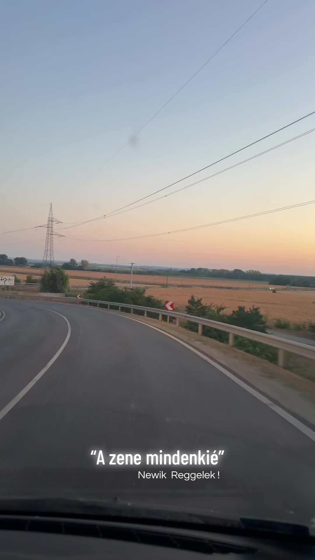 @Téglási István
