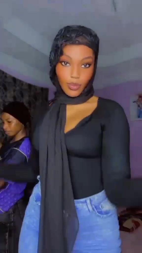 @Dieynaba