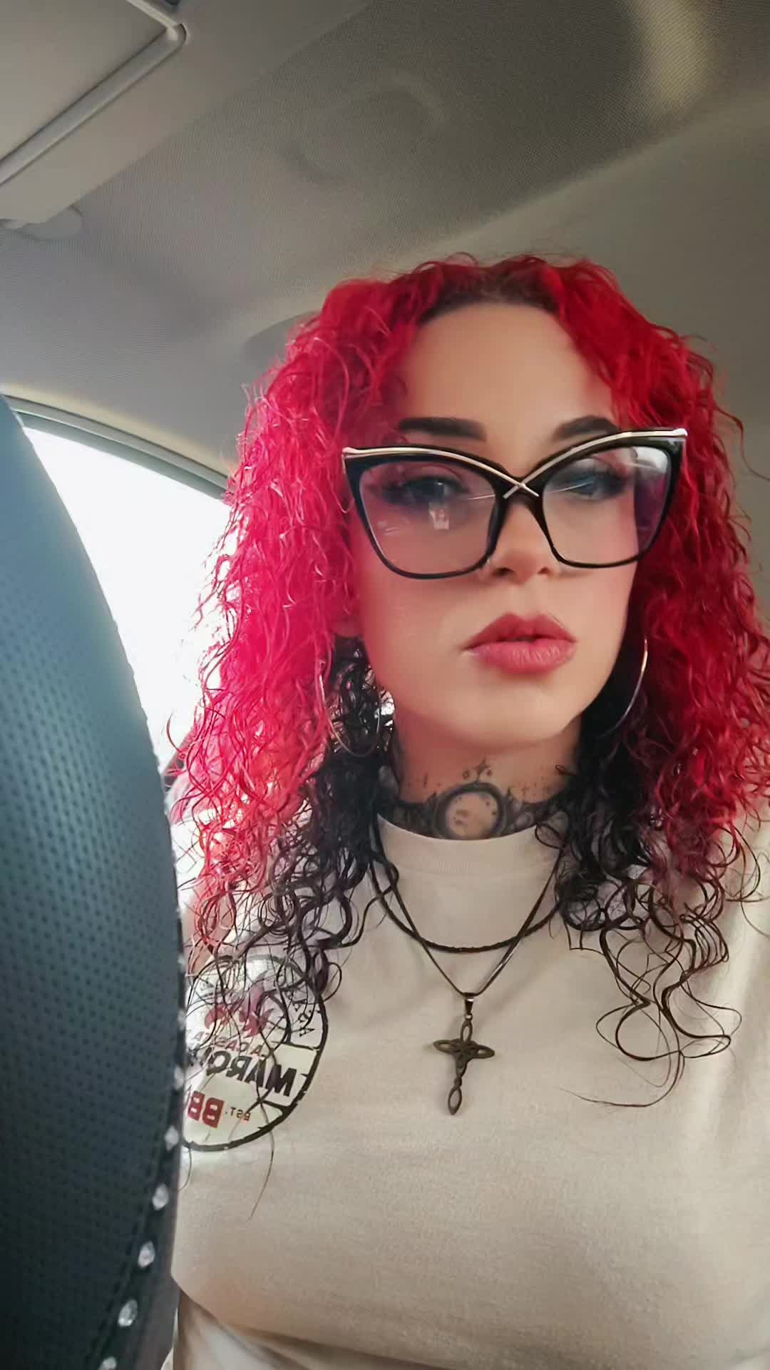 @Kellyshabell