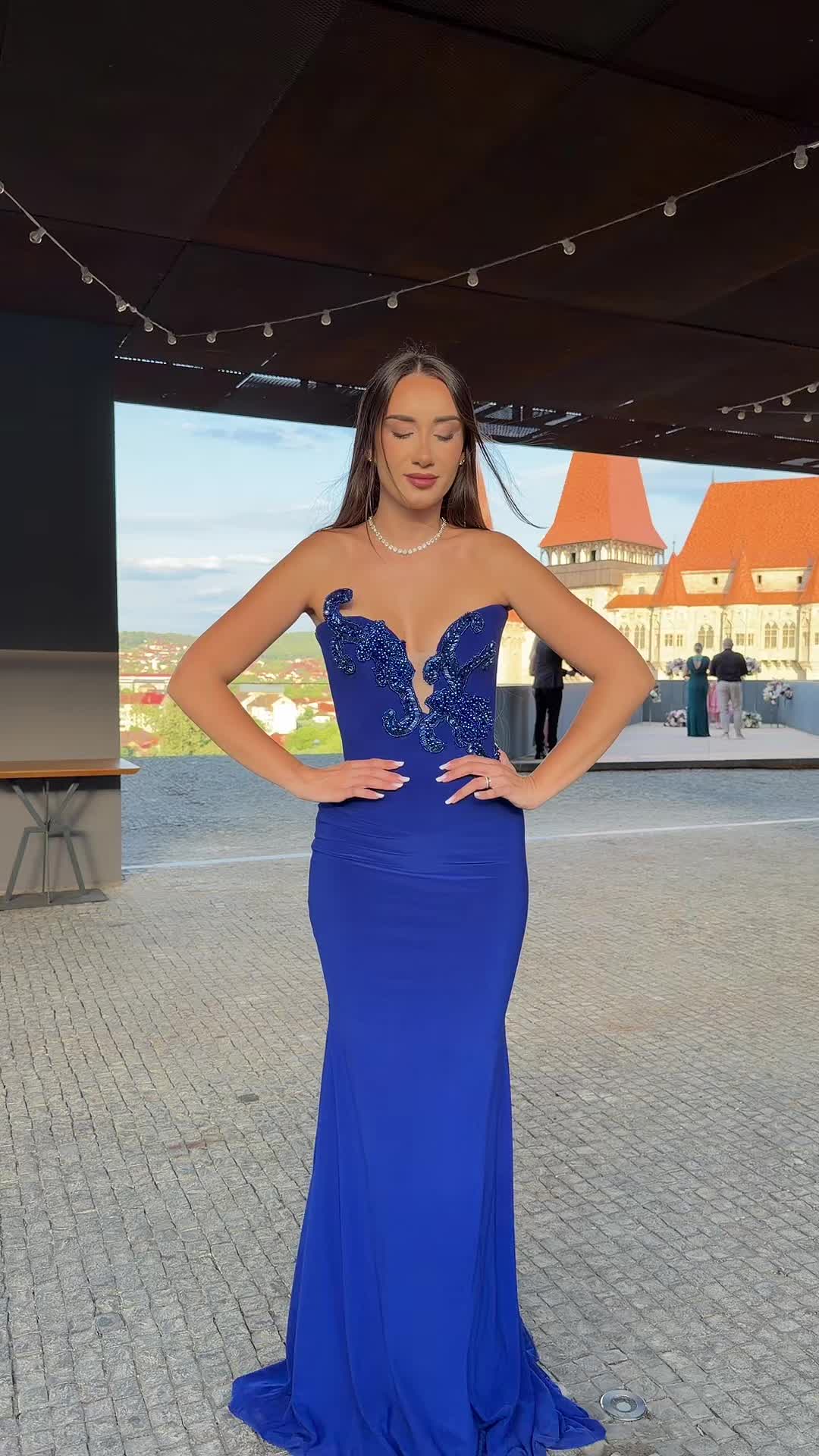 @Alexandra Cotruș