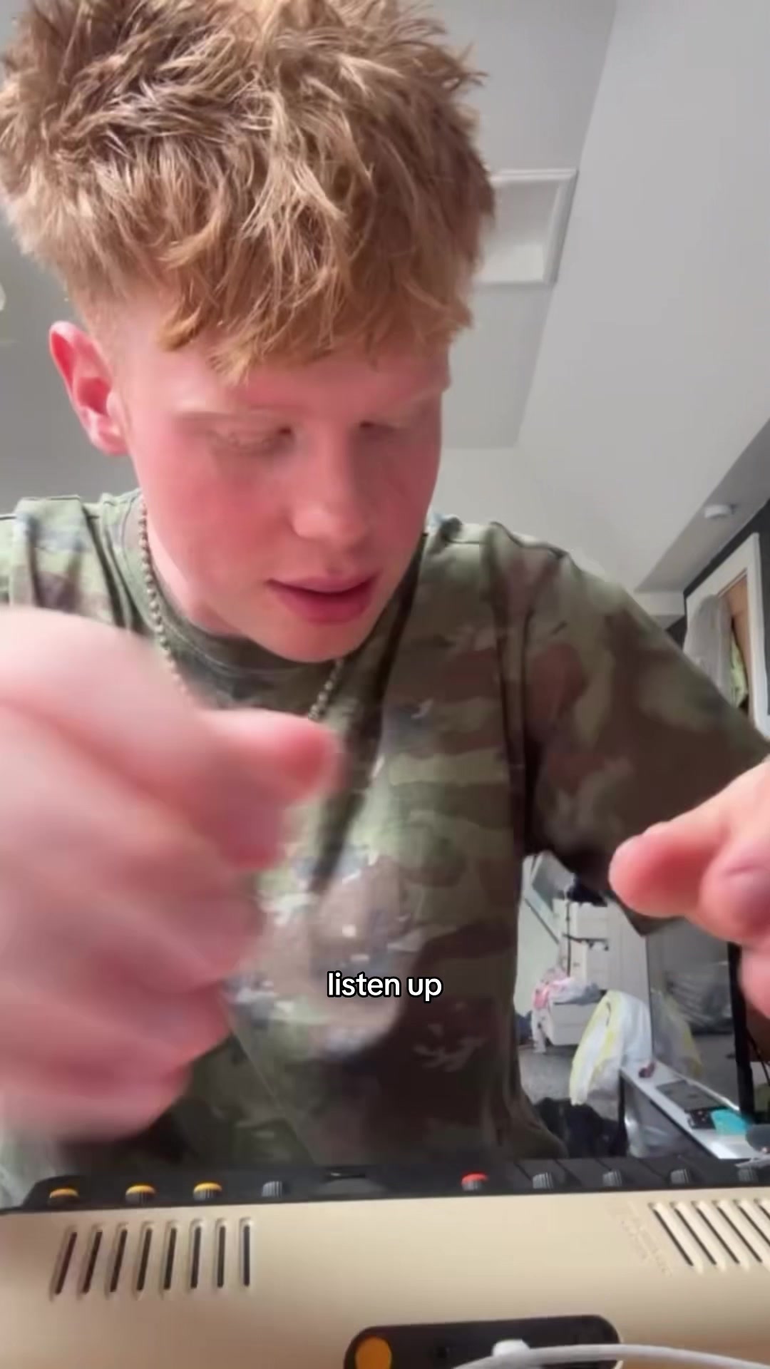 @finnaskew
