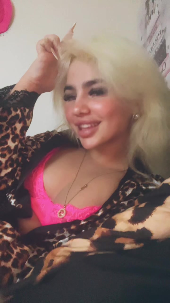 @🍒holl