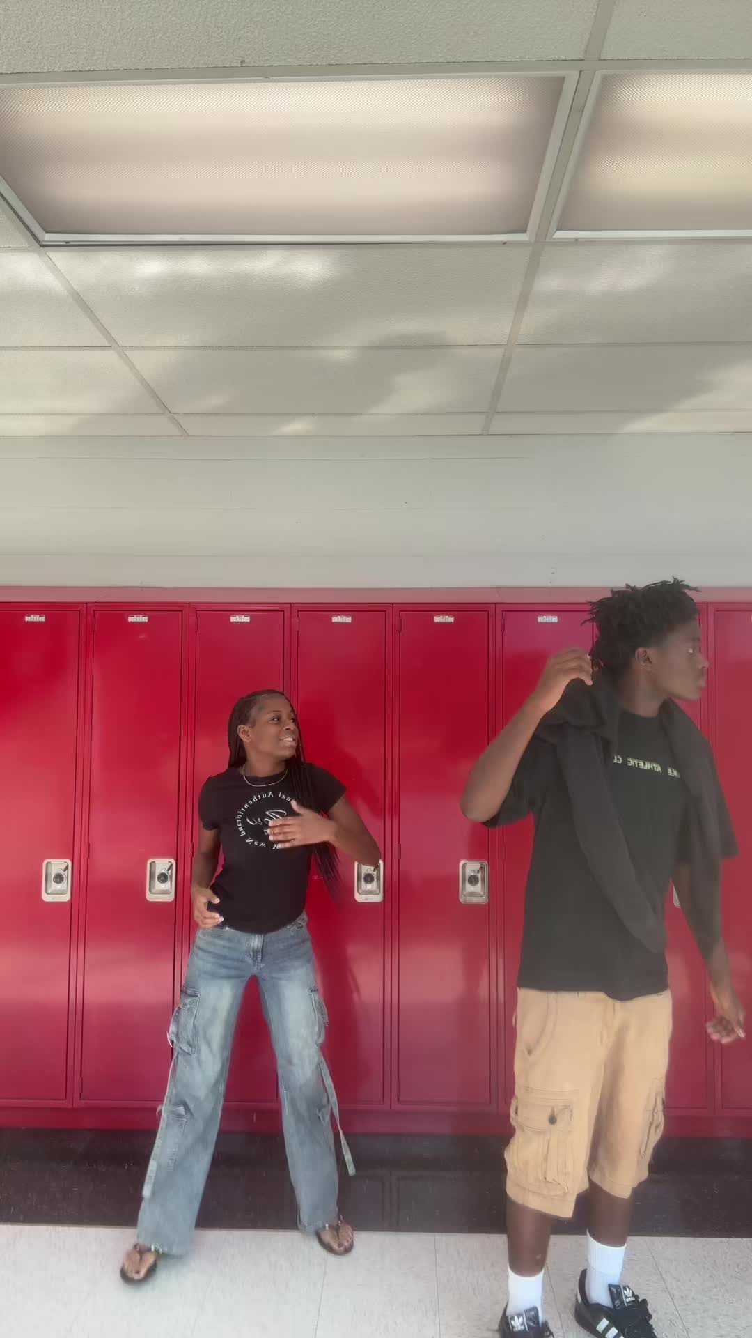 @Uzii