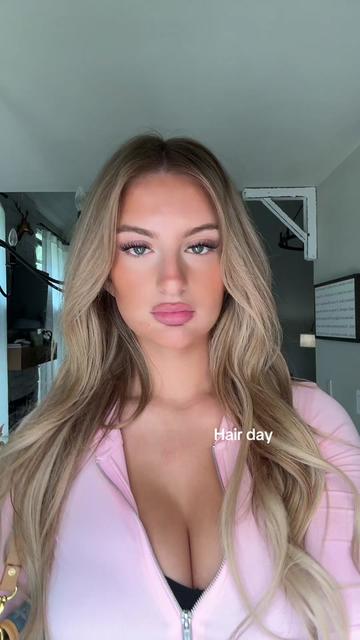 @LOGANEAKLE