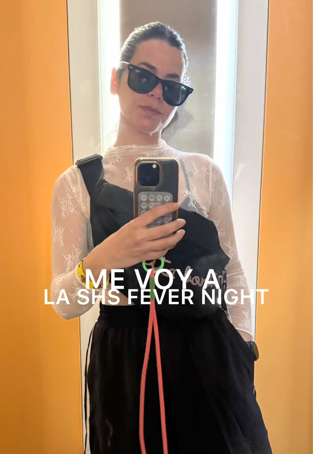 @Carita Bonita