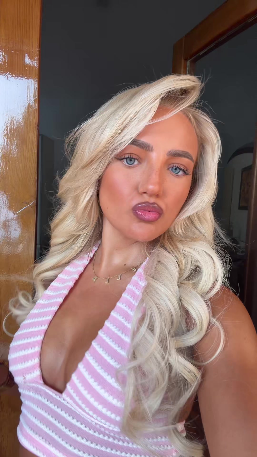 @ells🦋🦋🦋