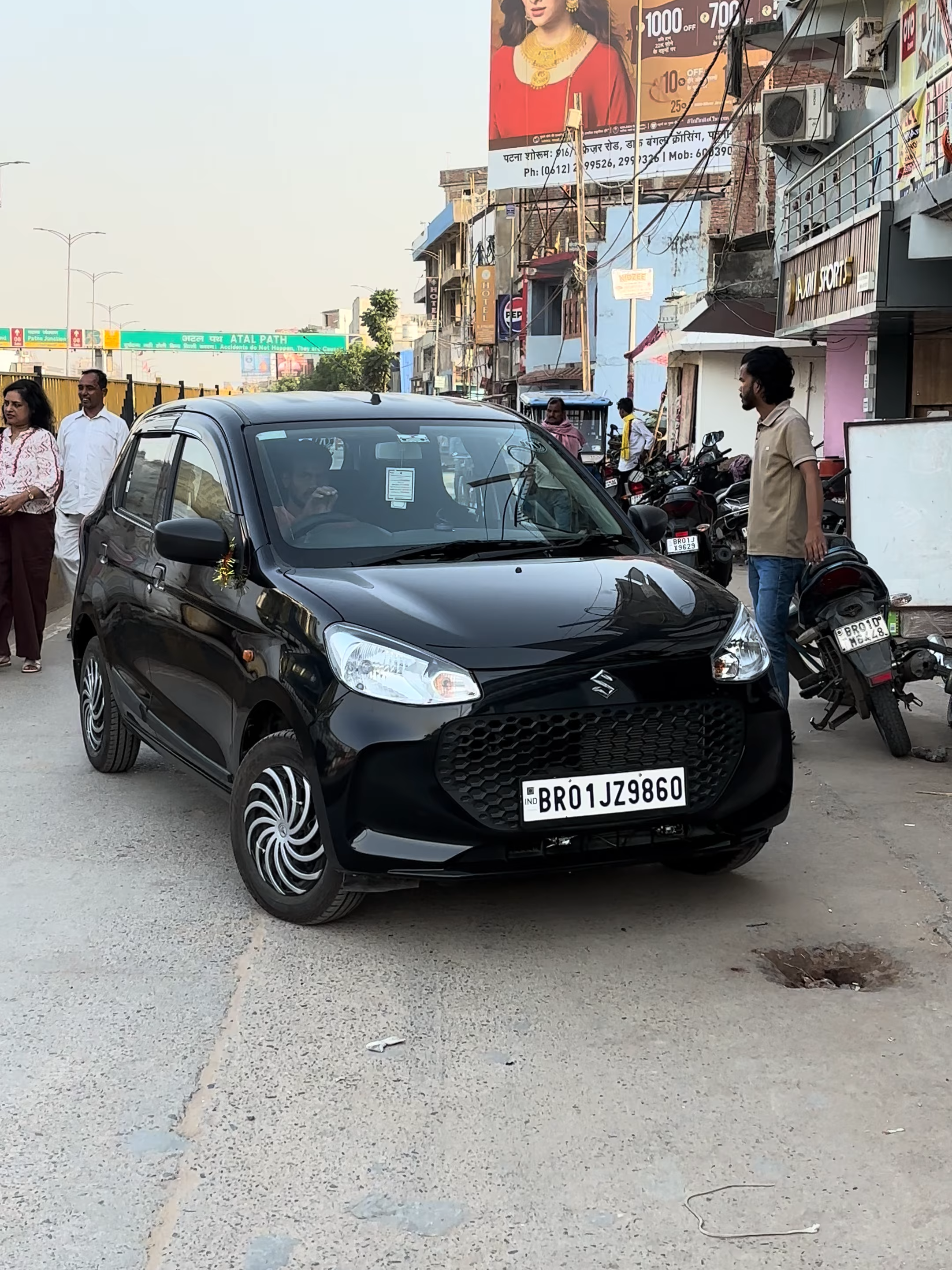 @Ankit Malakar Vlogs