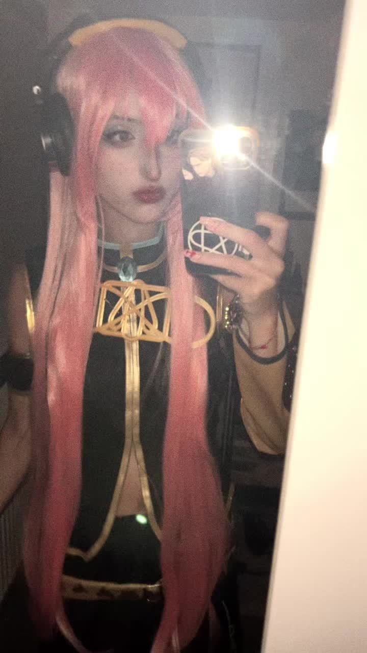 @ִ ࣪𖤐