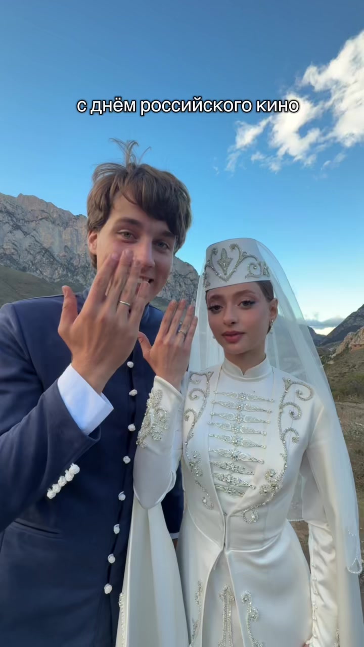 @Алексей Онежен