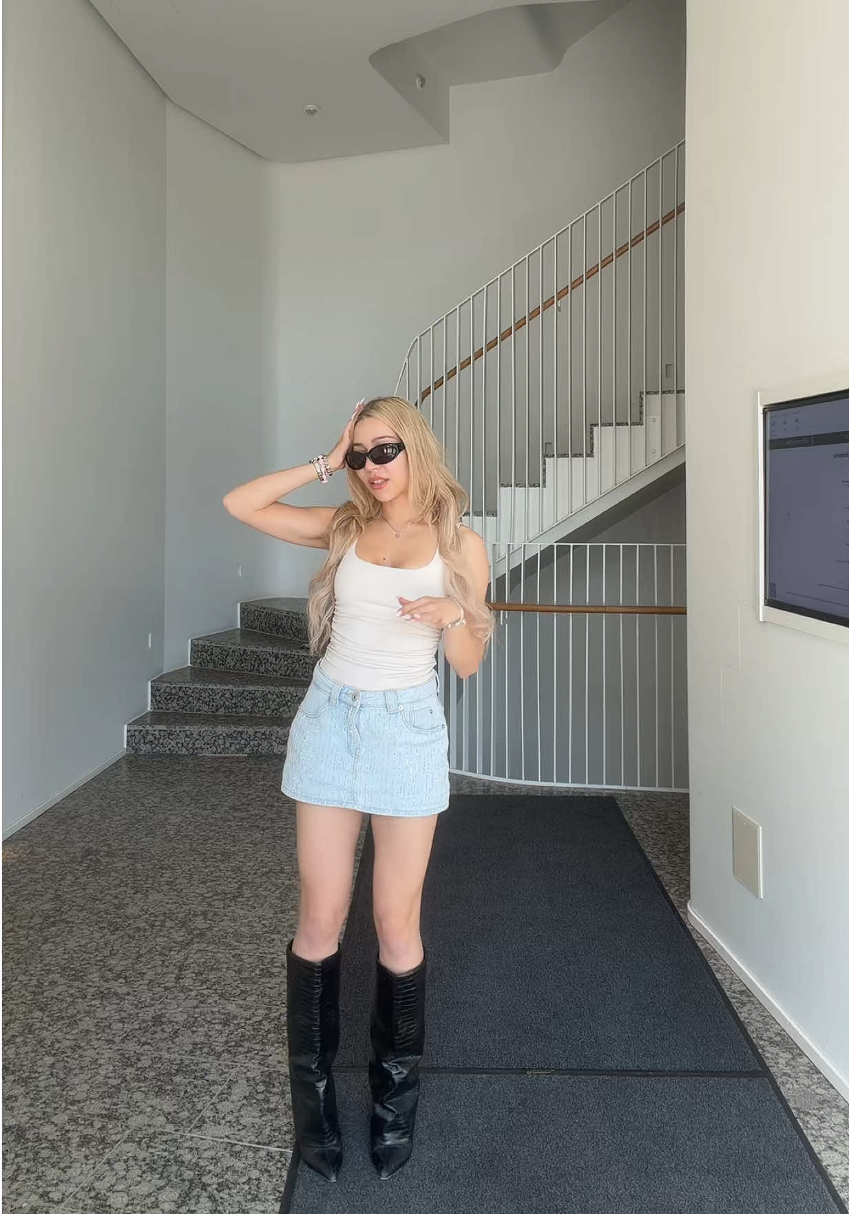 @NelliOrell