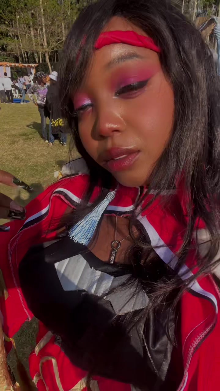 @Kipesa the anime girly
