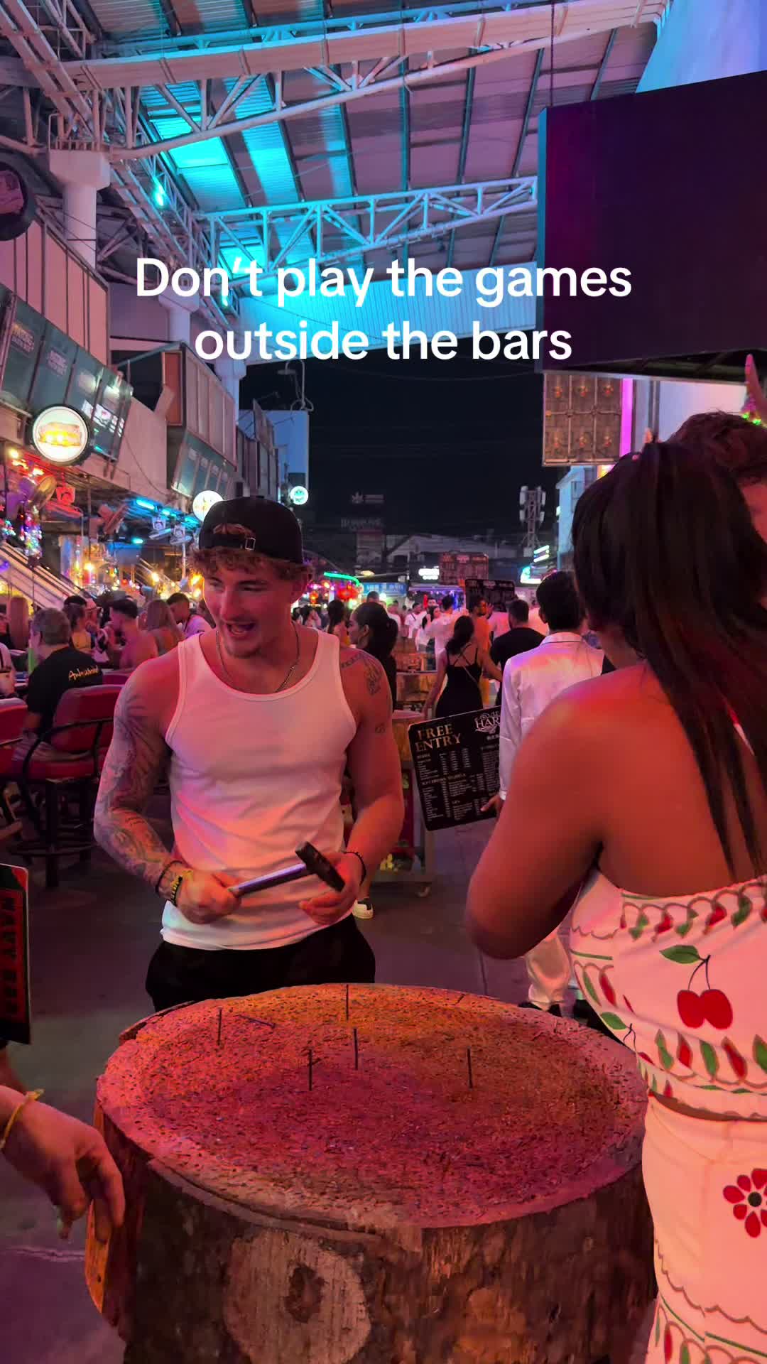@Charlie🌎🦕