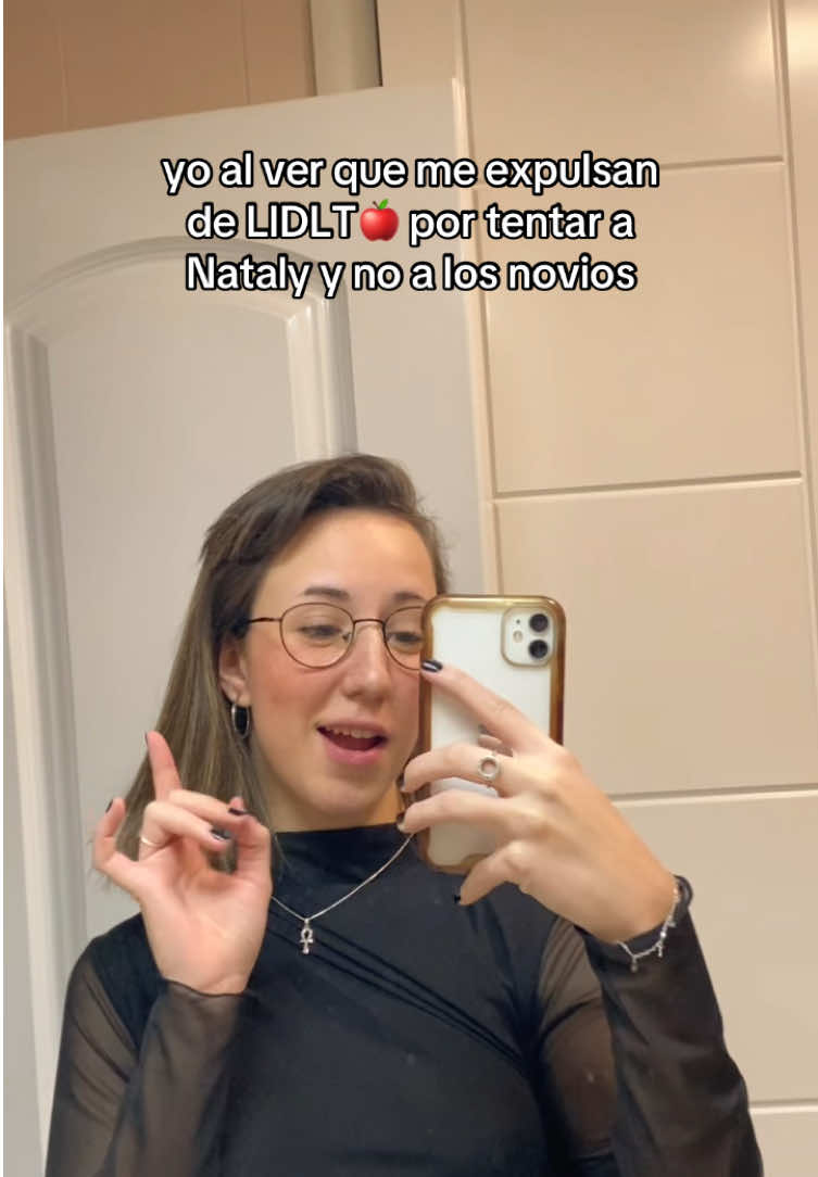@Isabel
