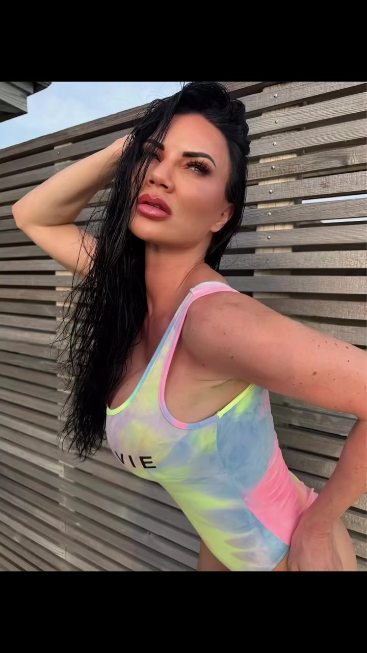 @OFFICIAL JASMINE JAE