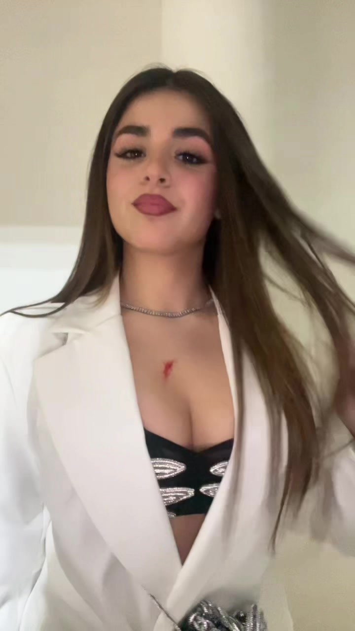 @𝟏𝟕