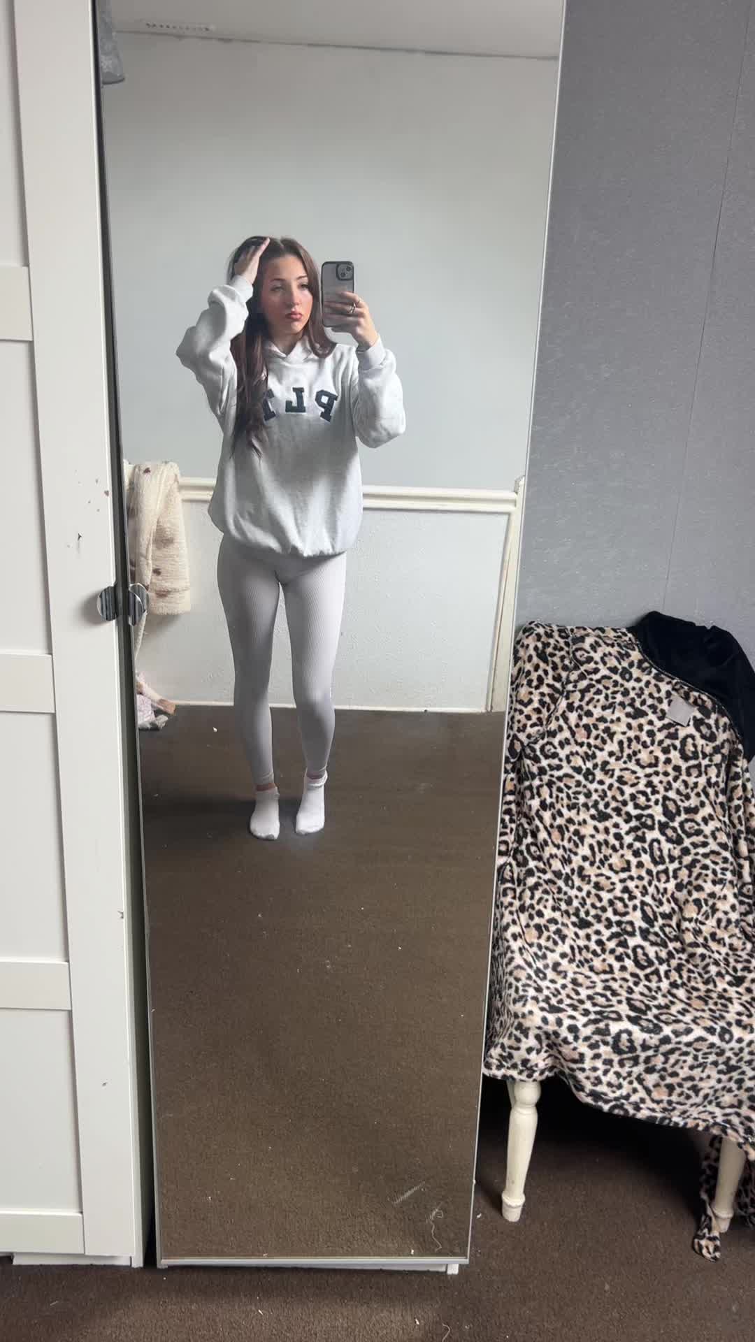 @chloe~bethꨄ