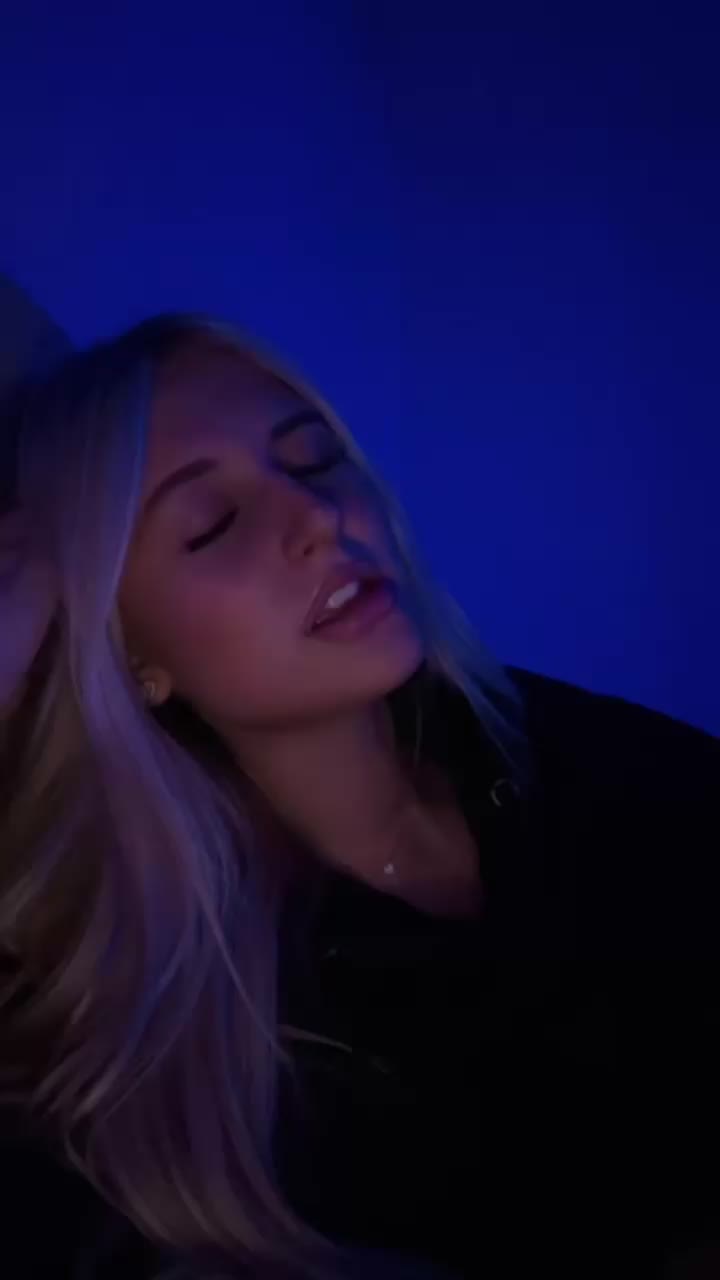 @Poppy