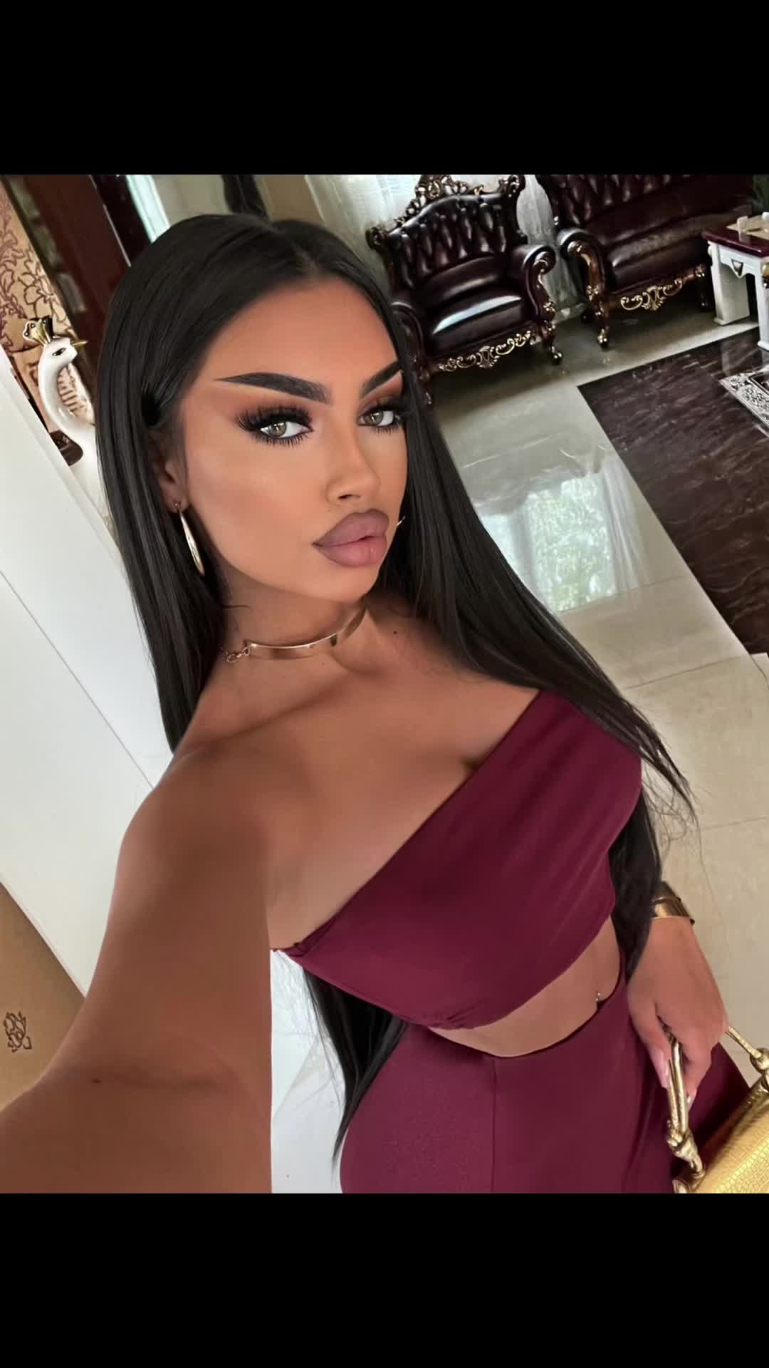 @🖤⚜️𝓓𝓮𝓷𝓲𝓲𝒛⚜️🖤