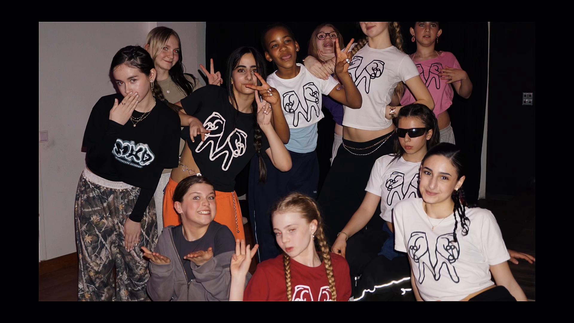 @MixDancers Academy