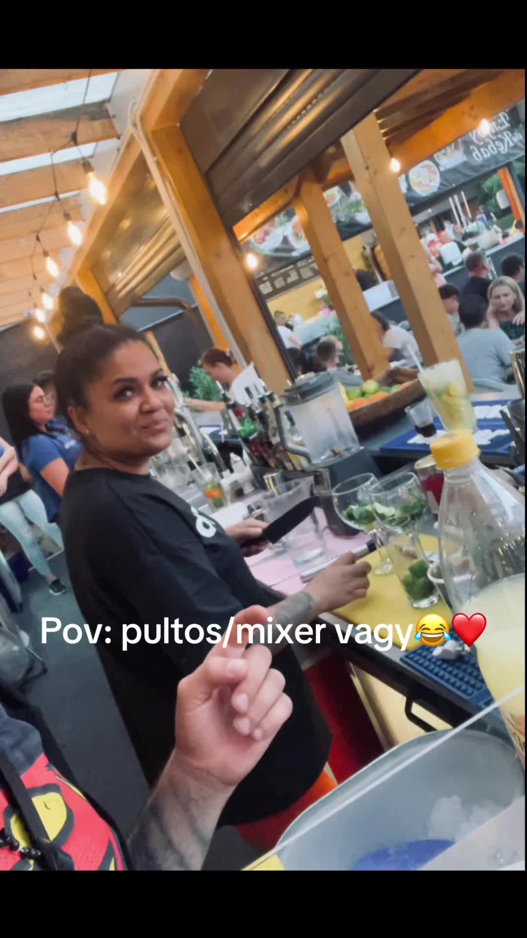 @Julianna Varga