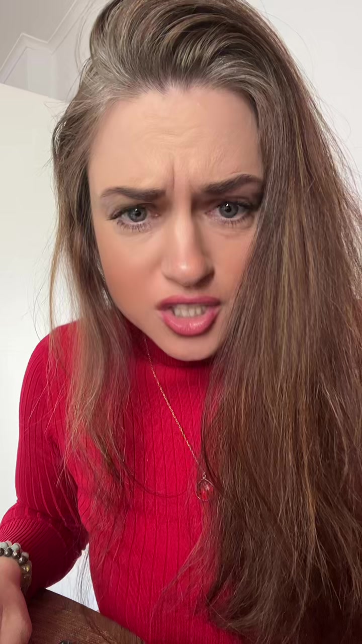 @astrologe.kornelija