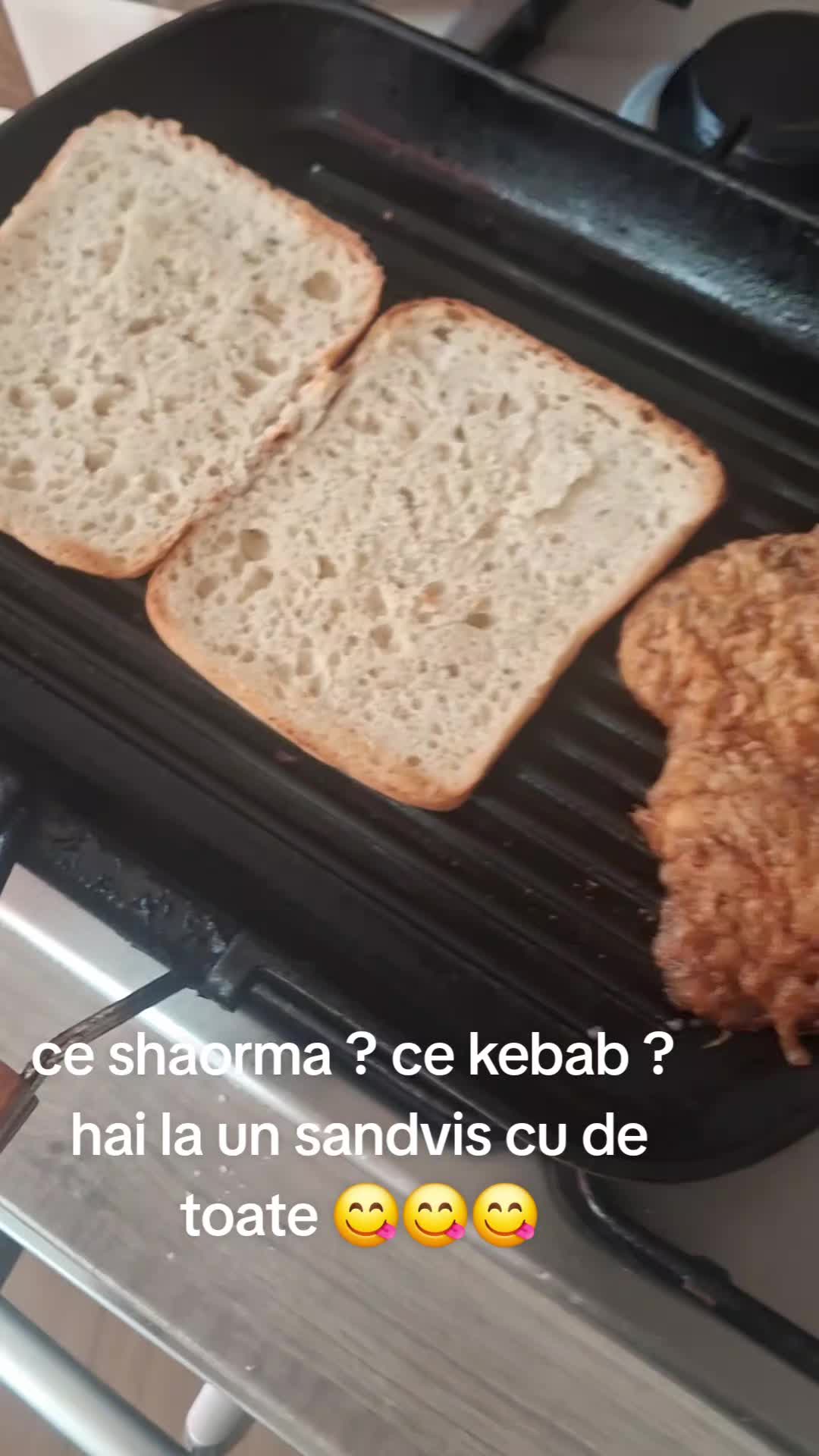 @giovannigiova