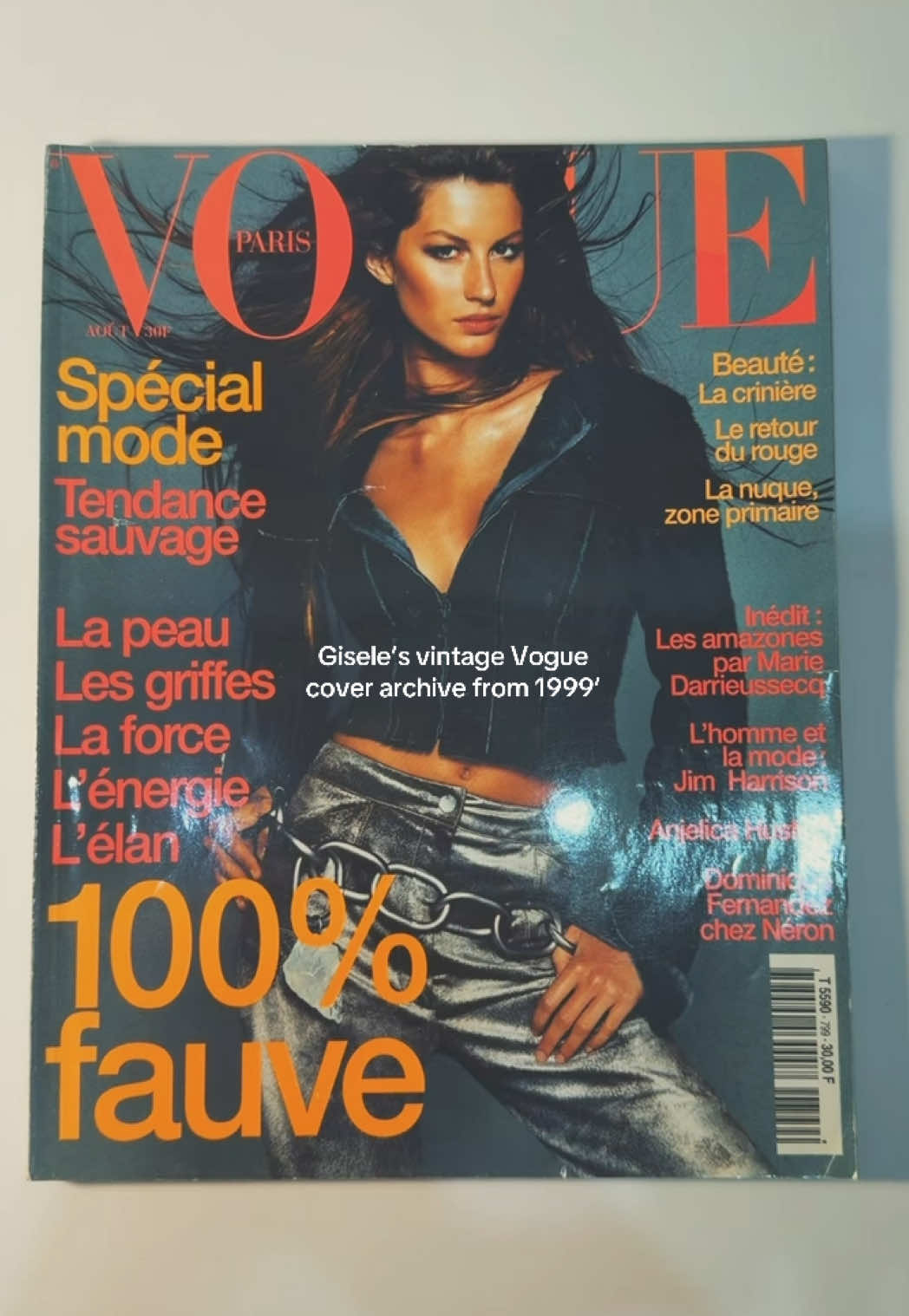 @vogueholic