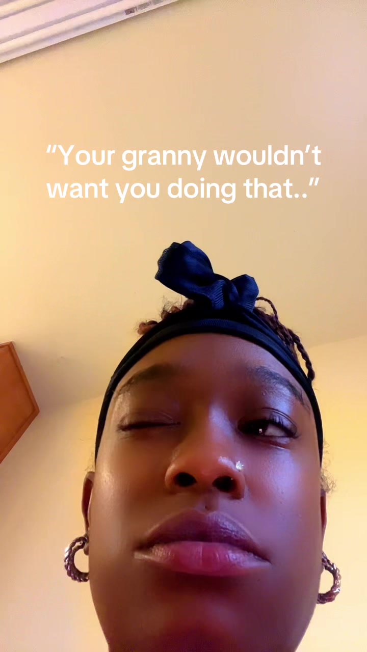 @danaaaa