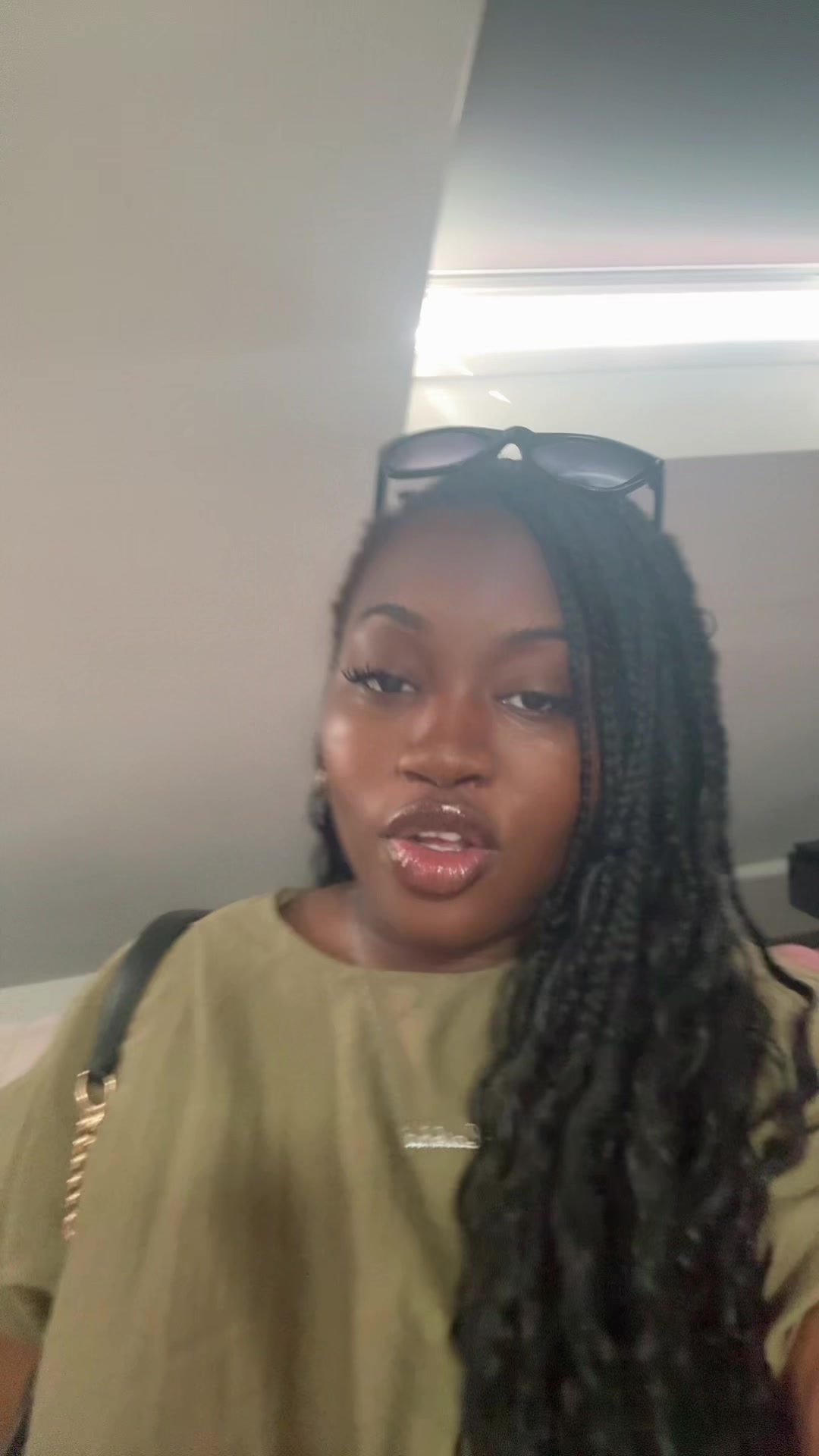 @Laylay