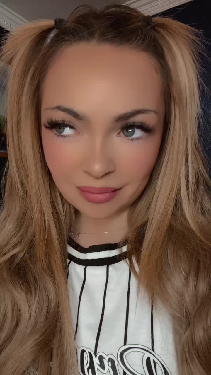 @𝖏𝖗𝖎𝖘𝖍𝖇𝖑𝖔𝖓𝖉𝖊❤️🖤❤️
