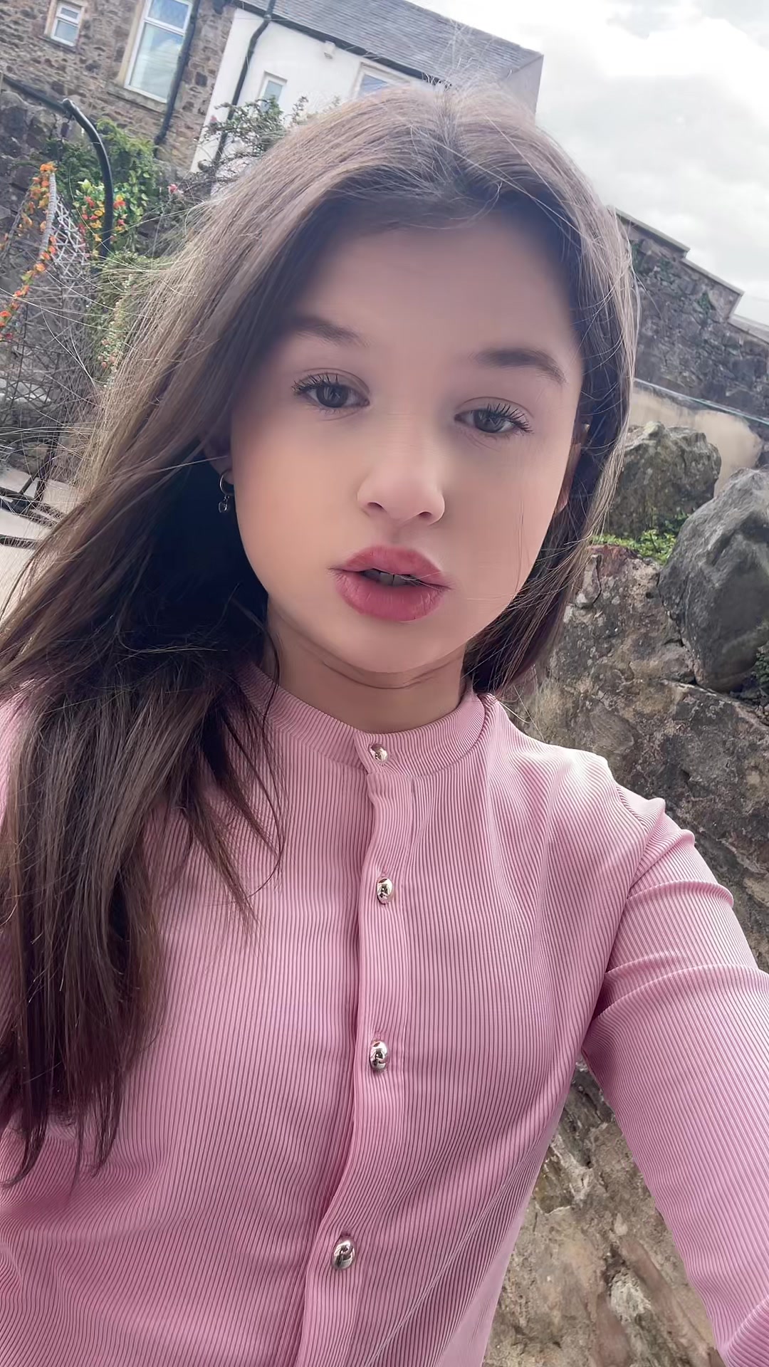 @Sunnie🧁🪽🧟♀️