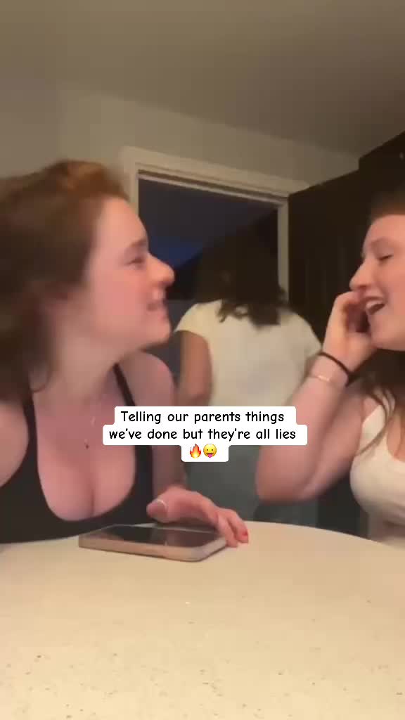 @lillygbaker