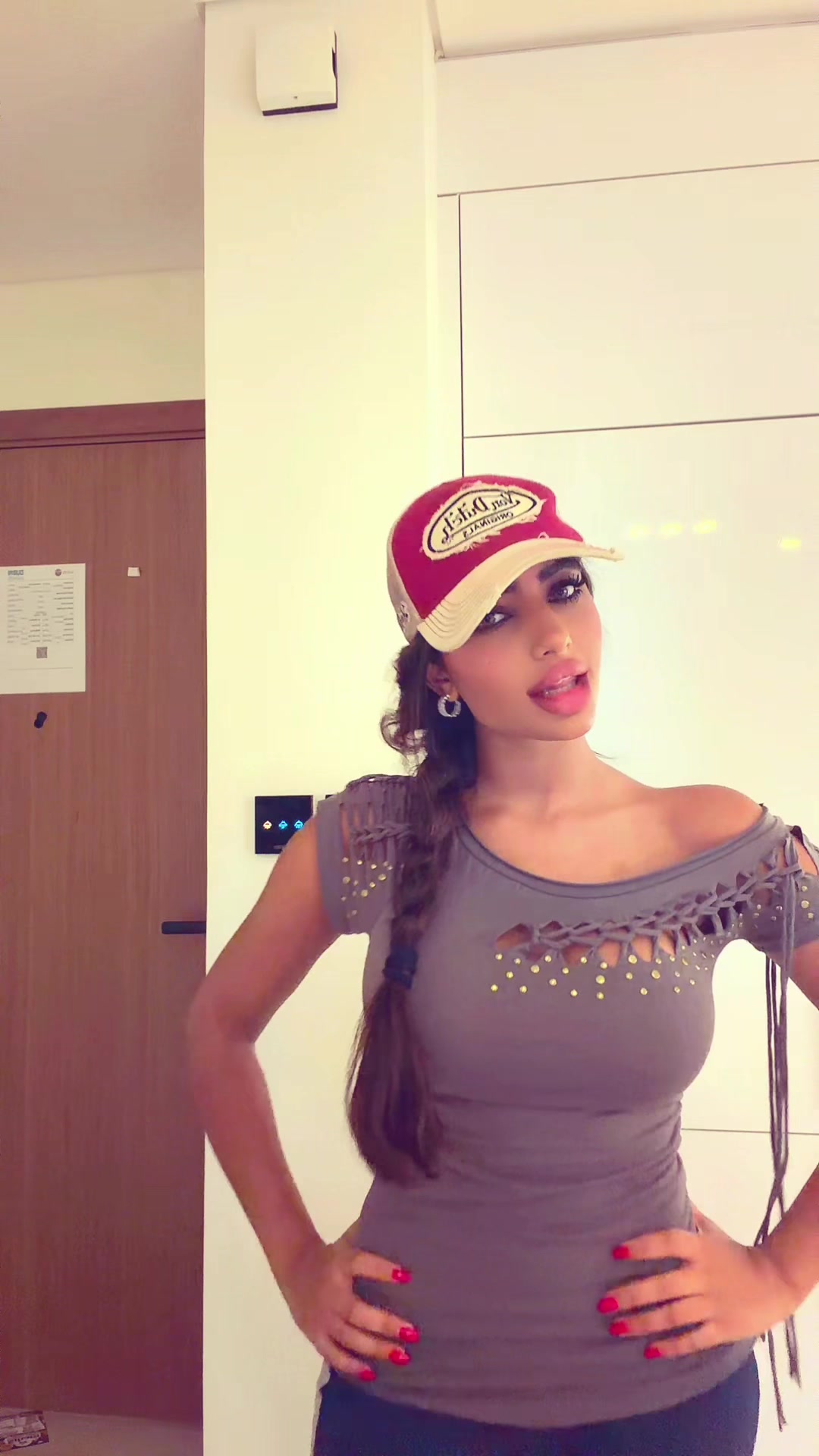 @🦋🇮🇶