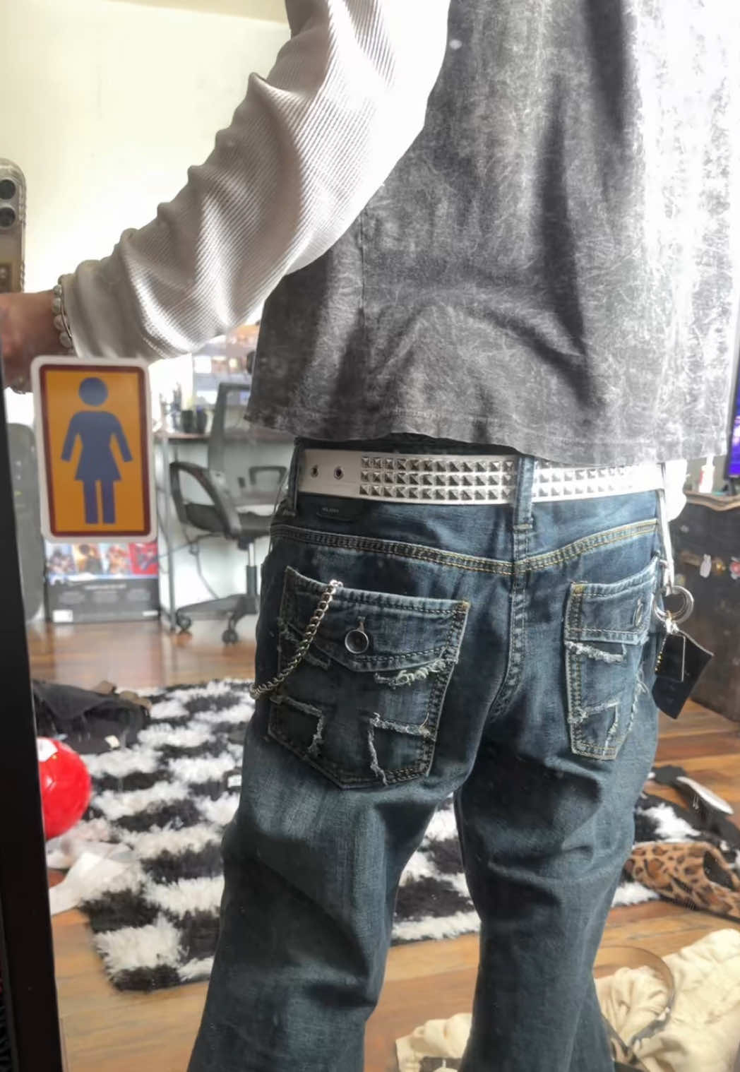 @zxvsnķ