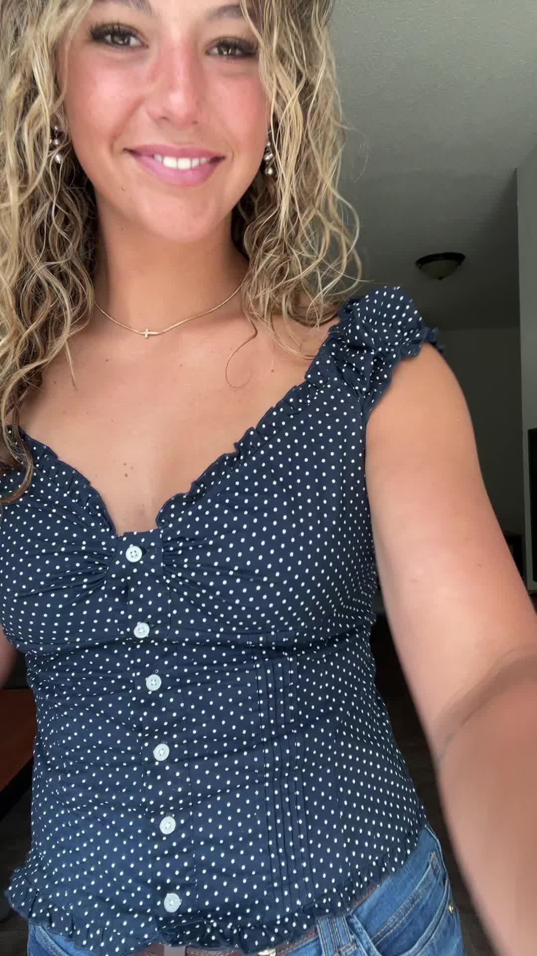 @Alliecat
