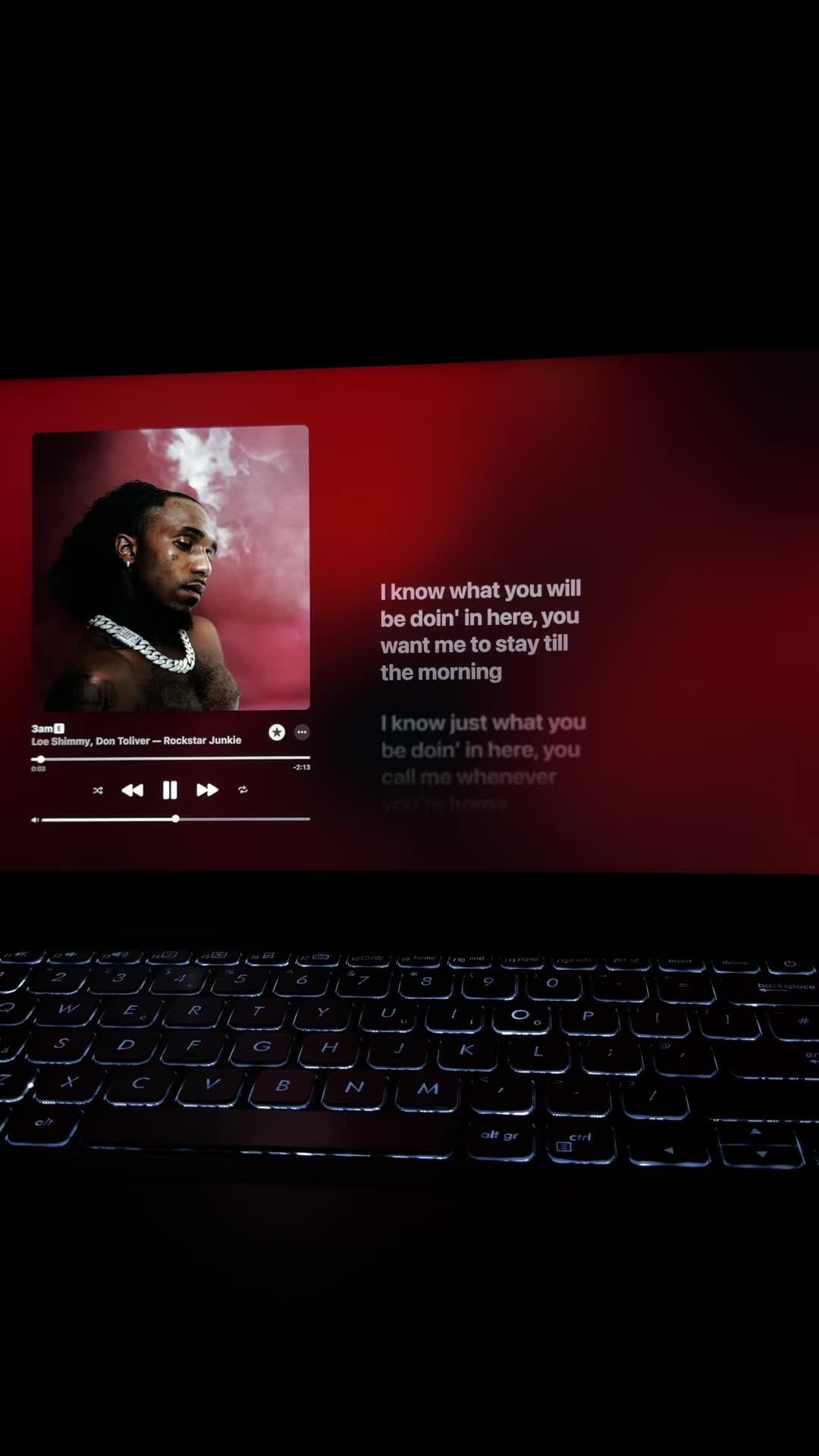 @𝐋𝐲𝐫𝐢𝐱𝐜𝐬 ➩