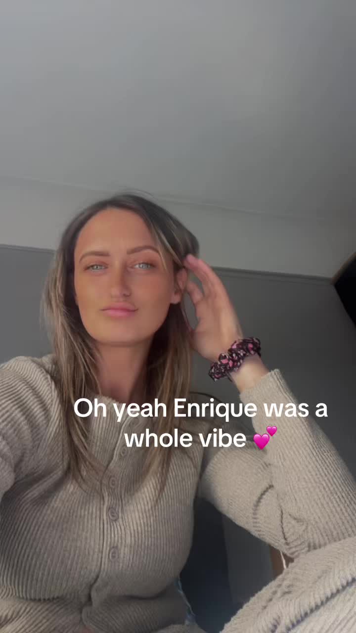 @Chlo